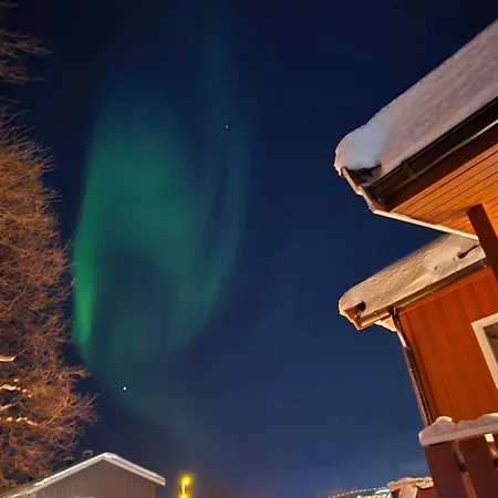 Feelhome 3 Bedroom Near