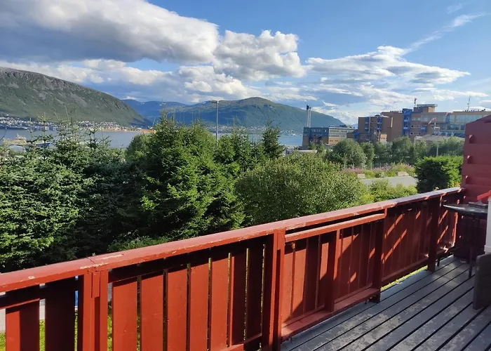 Feelhome 3 Bedroom Near *