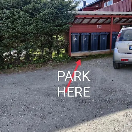 Feelhome 3 Bedroom Near Apartment